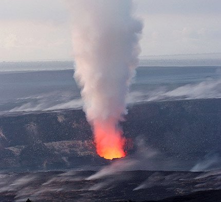 Kilauea Volcano Eruption: April 8, 2008