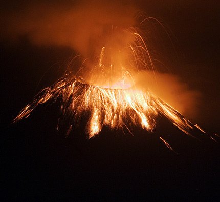 Tungurahua Volcano Eruption: January 10, 2008