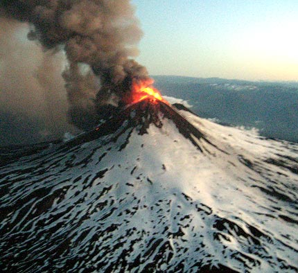 Llaima Volcano Eruption: January 1, 2008
