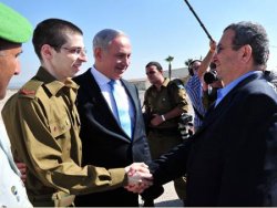 Galid Shalit, Benjamin Netanyahu, Ehud Barak