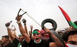 Passionate protesters nears Gaza/Israel border