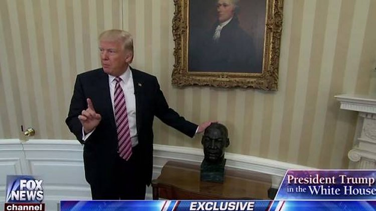 TIME Falsely reported that President Trump removed a bust of Martin Luther King, Jr. from the Oval Office.