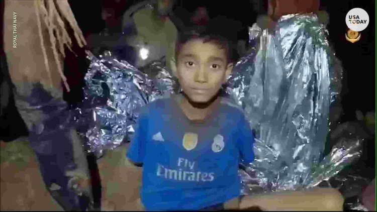 Thai Royal Navy SEALs are tending to the 12 boys and their coach who have been trapped in a flooded cave for more than 10 days. Now, they're teaching them how to dive so they can hopefully make it out on their own. USA TODAY