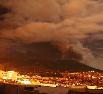 Galeras Volcano Eruption: January 17, 2008