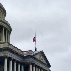 Flag on U.S. Capitol Building lowered to half mast